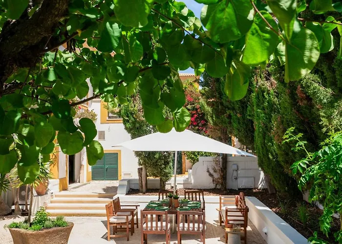 Cicas Villa